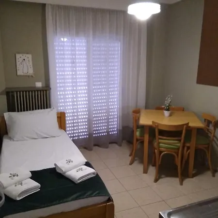 Family-Elia Apartment Paralia Dionysiou Room photo